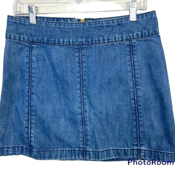 Free People  Zip to It Denim Jean Mini Skirt in Chloe Size 8 - Picture 5 of 9